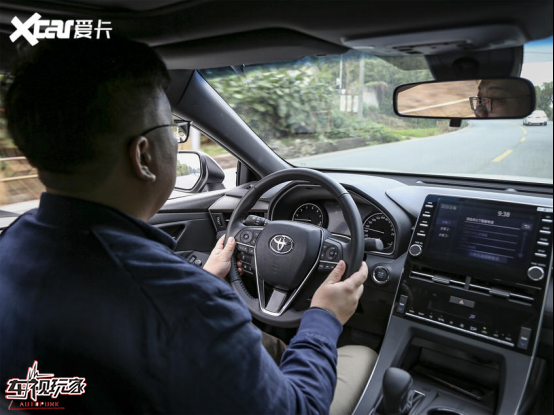 爱卡稿件扩散发布-试驾亚洲龙2.0L 换装新动力性价比升级1377.png