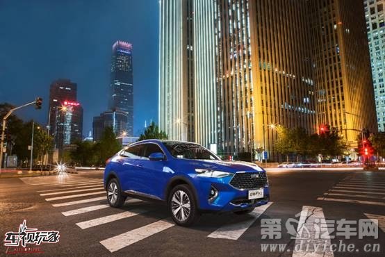 兼具颜值、实力与智慧,哈弗F7x登临轿跑SUV舞台C位