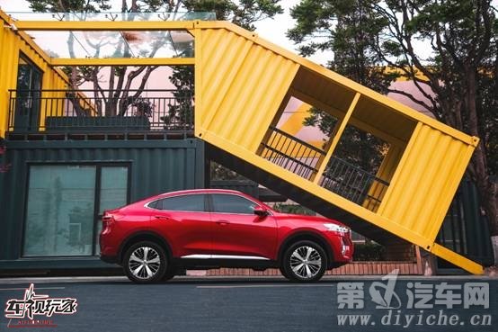 兼具颜值、实力与智慧,哈弗F7x登临轿跑SUV舞台C位