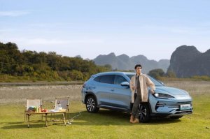 科技与安全双加持，家用“全能SUV”，宋PLUS DM-i荣耀版真这么香？