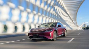 14.99万起 续航超2500km 全球真C级旗舰风云A9L上市